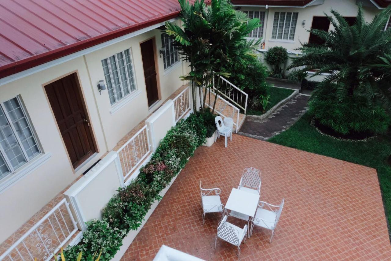 RQS Hostel Tacloban Buitenkant foto